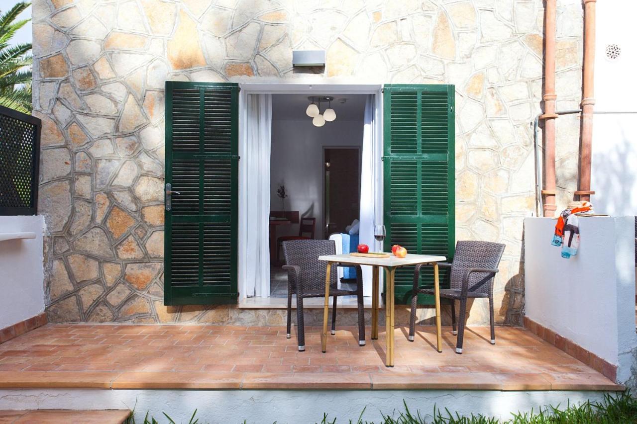Apartamentos Cala Murada Tennis Exteriör bild