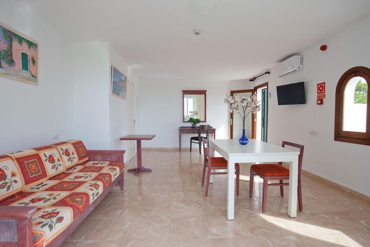 Apartamentos Cala Murada Tennis Exteriör bild