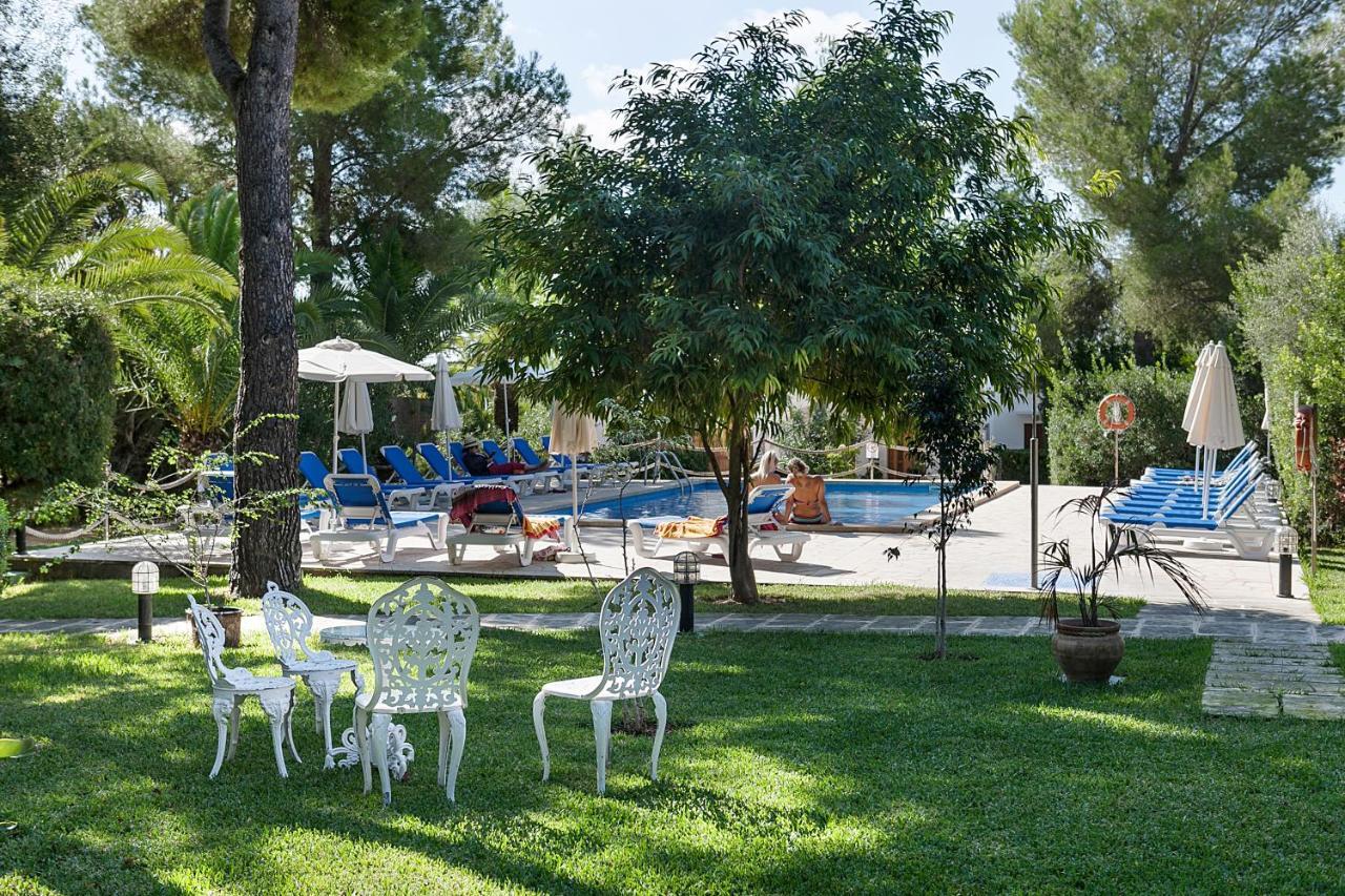Apartamentos Cala Murada Tennis Exteriör bild
