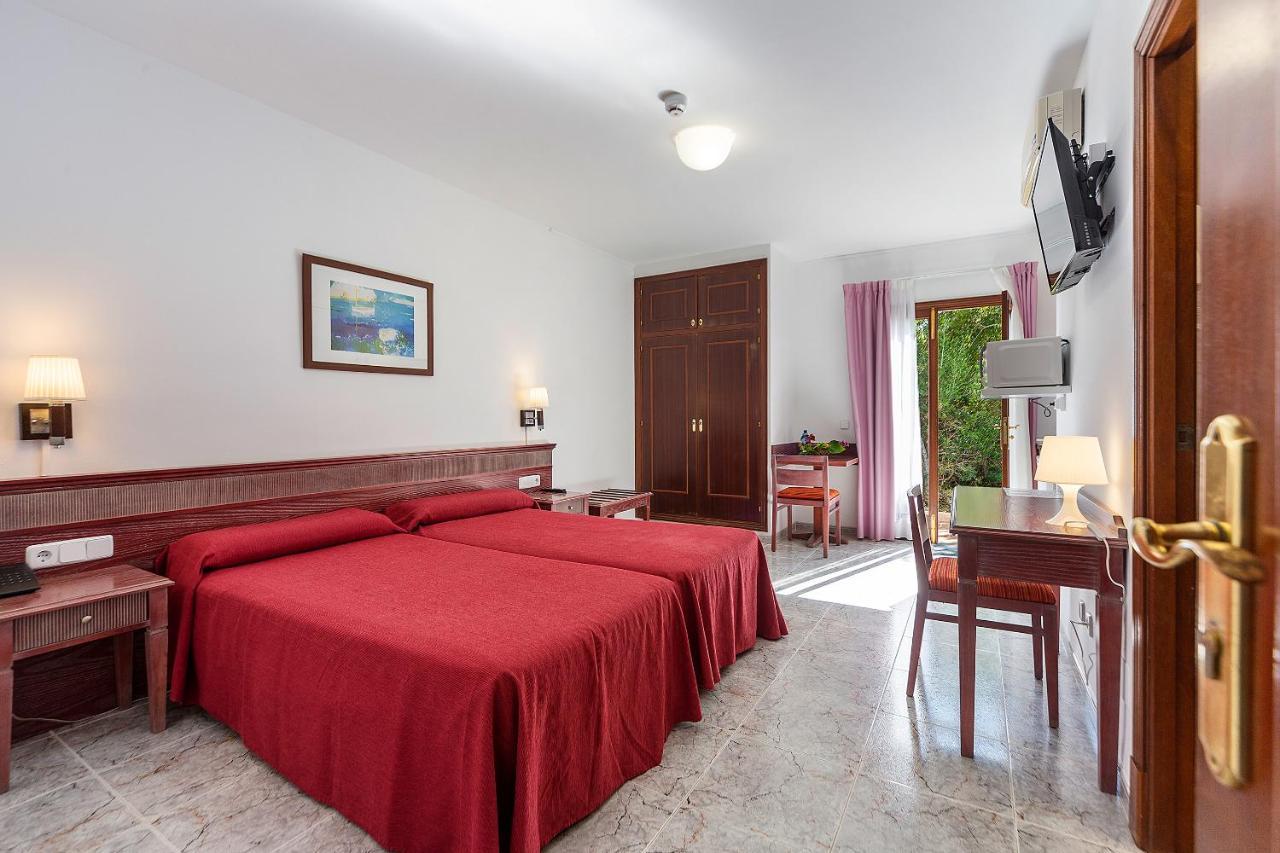 Apartamentos Cala Murada Tennis Exteriör bild
